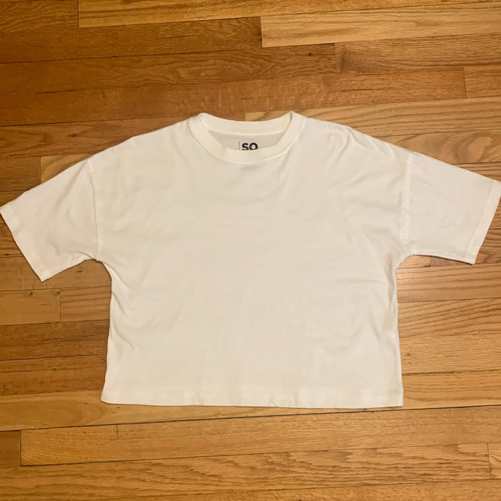 SO cropped tee